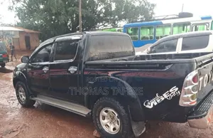 Toyota Hilux 2009 Black
