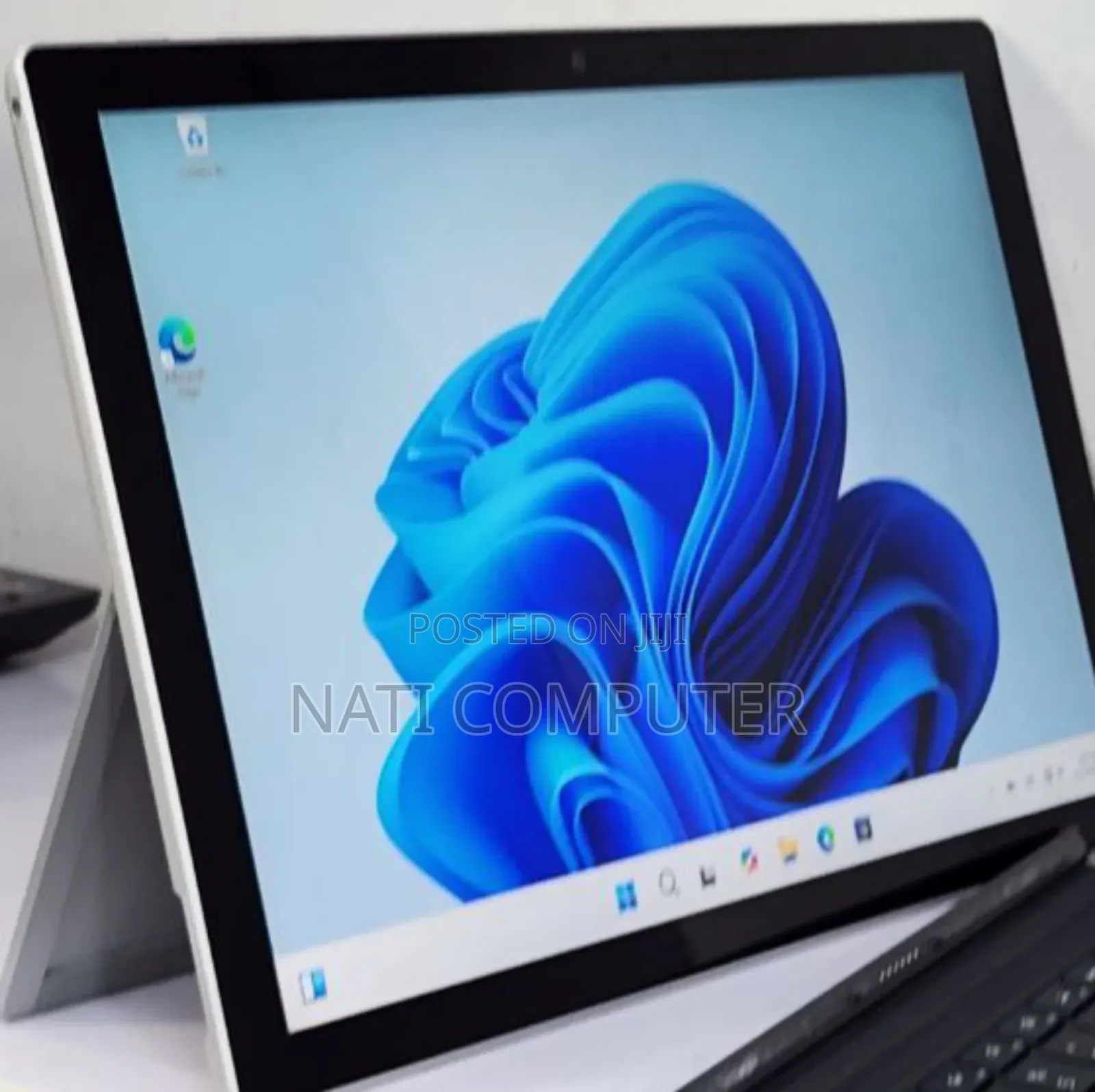 New Laptop Microsoft Surface Pro 7 16GB Intel Core I5 SSD 256GB