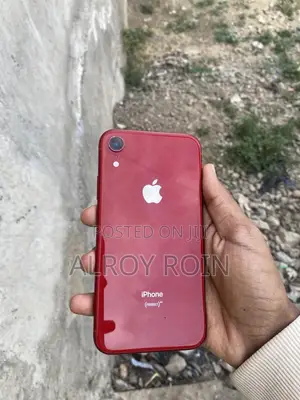 Apple iPhone XR 64 GB Red