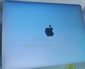 Photo - New Laptop Apple MacBook Pro M1 8GB AMD Ryzen 7 SSD 256GB