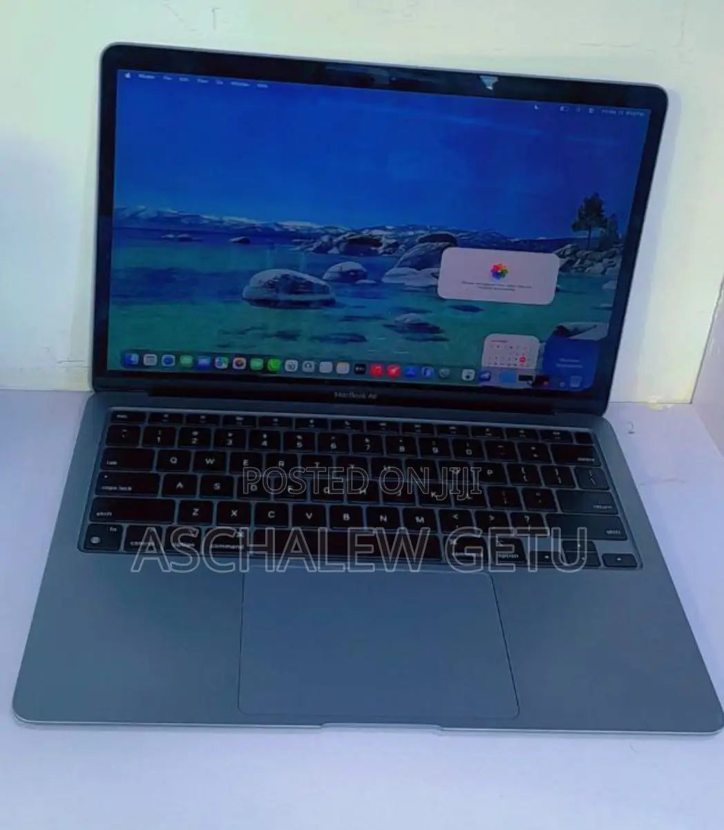 New Laptop Apple MacBook Air 8GB Apple M1 SSD 256GB