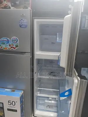 ሳምሰንግ 310.ሊትር ፋን ሲስተም ፍሪጅ