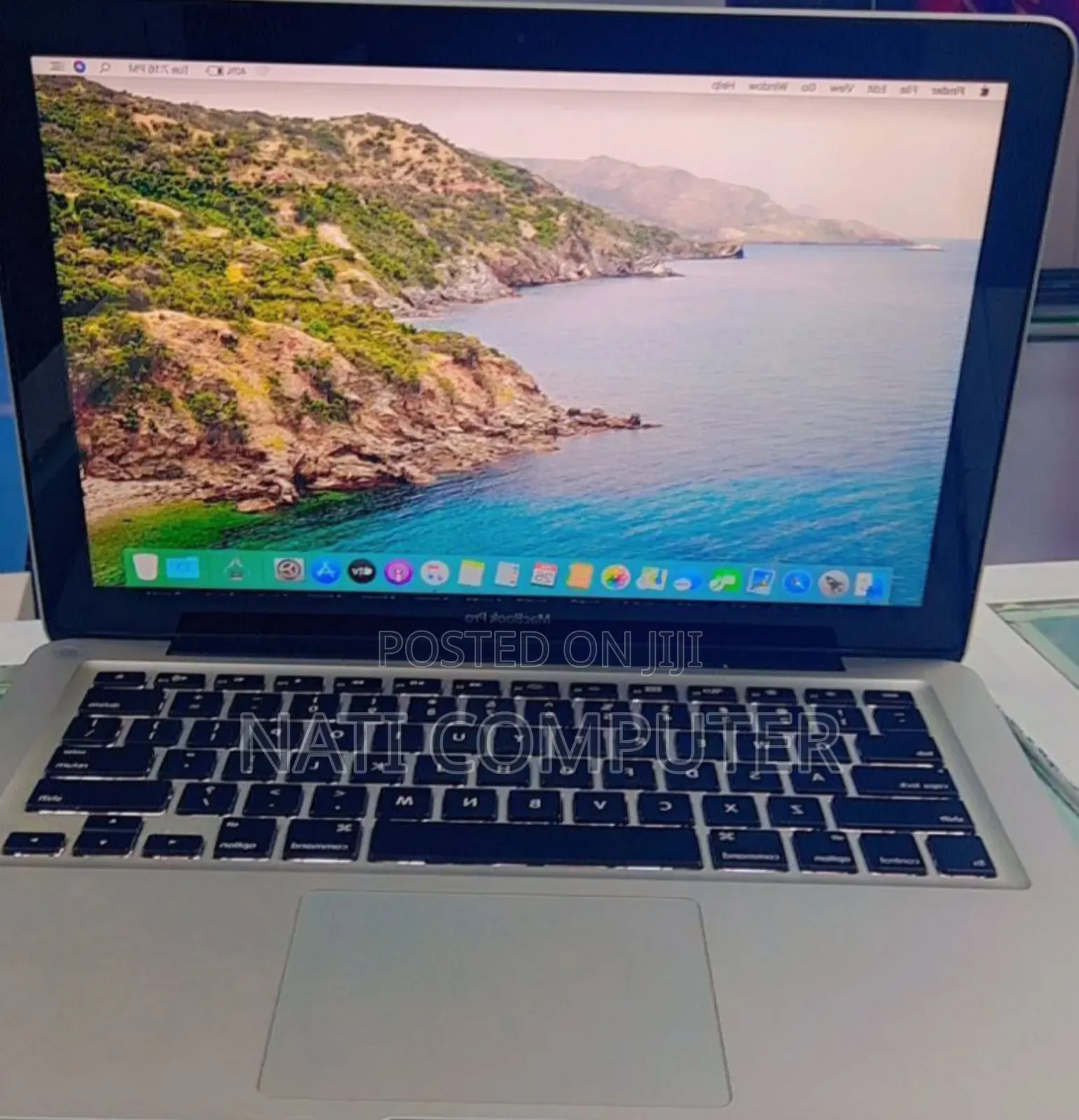 New Laptop Apple MacBook 2012 4GB Intel Core I5 SSD 500GB