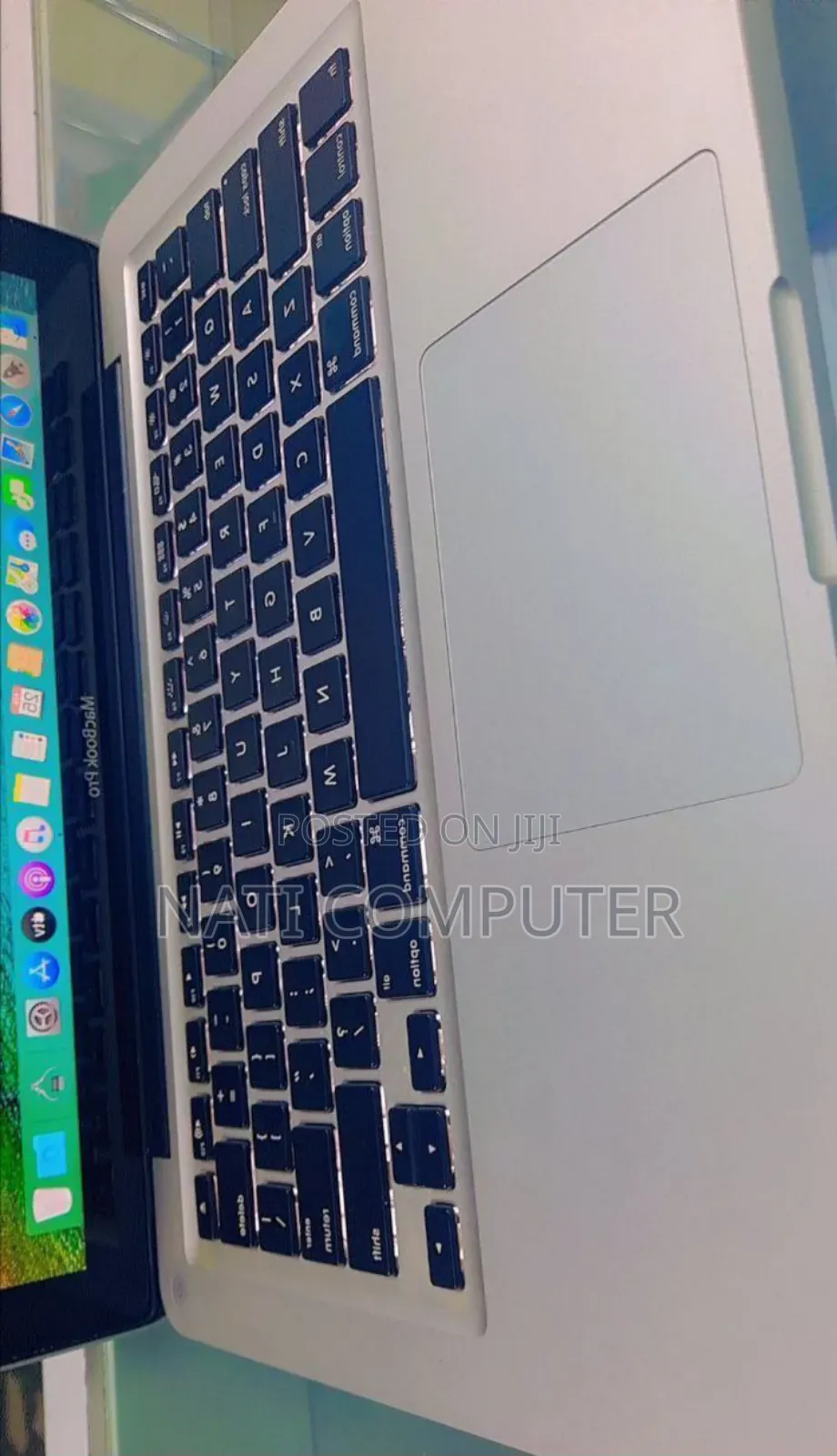 New Laptop Apple MacBook 2012 4GB Intel Core I5 SSD 500GB