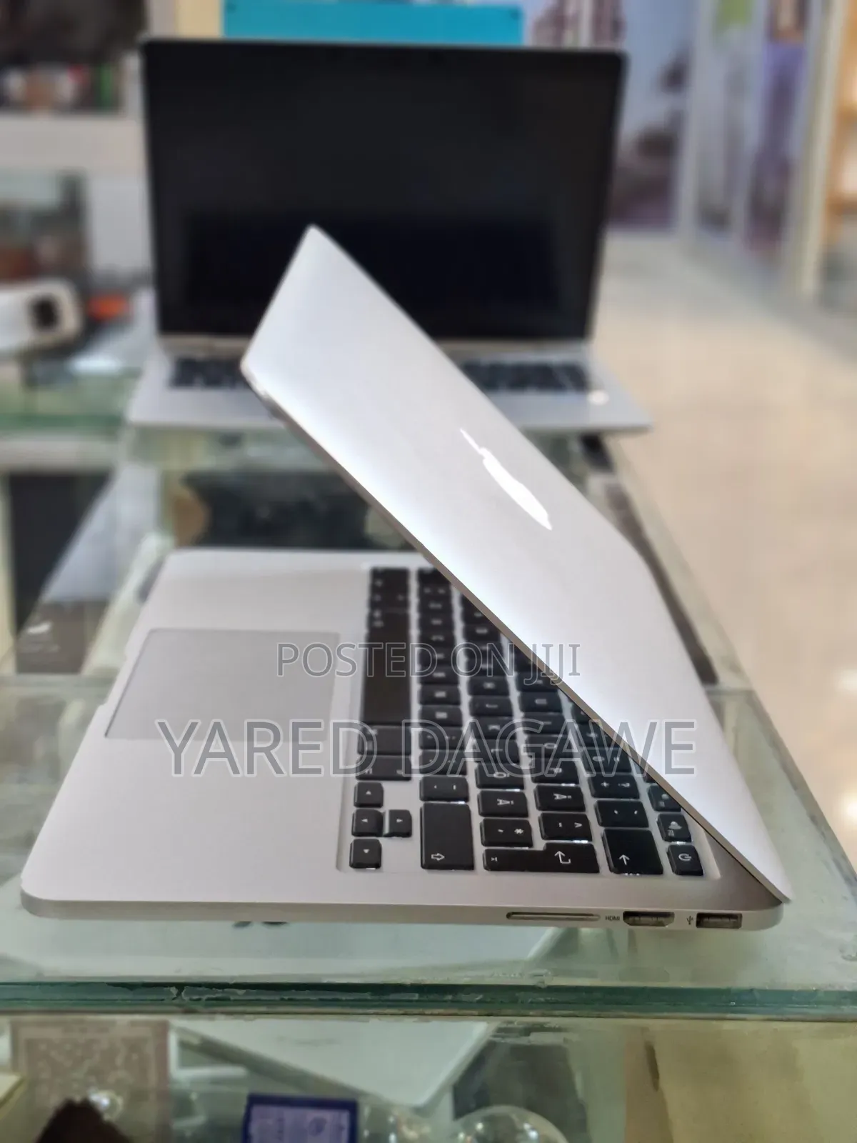 New Laptop Apple MacBook Pro 2014 8GB Intel Core I7 SSD 256GB