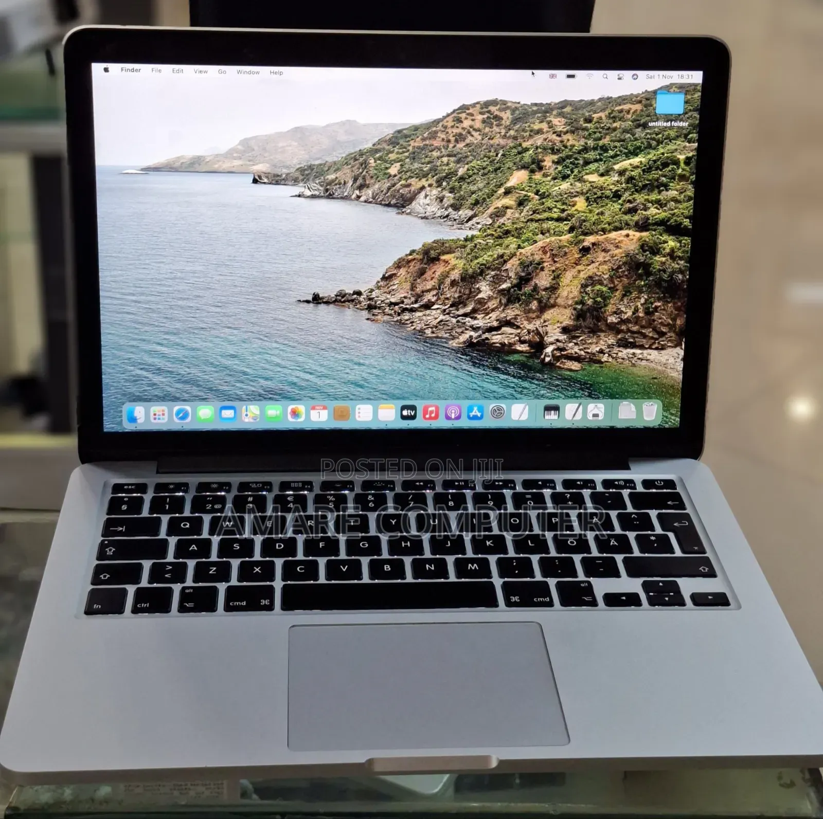 New Laptop Apple MacBook Pro 2014 8GB Intel Core I7 SSD 256GB