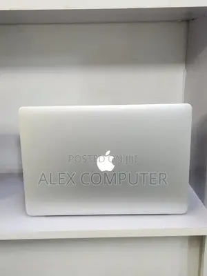 New Laptop Apple MacBook Pro 2015 16GB Intel Core I7 SSD 512GB