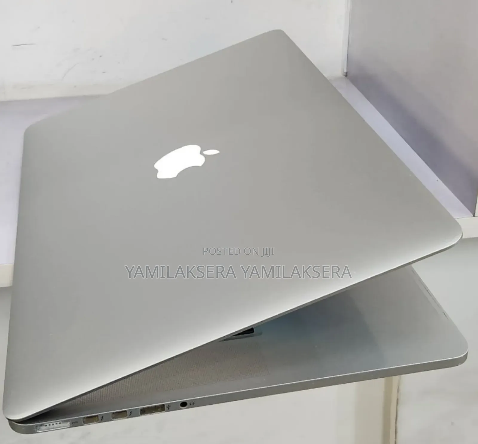 New Laptop Apple MacBook Pro 2015 16GB Intel Core I7 SSD 512GB