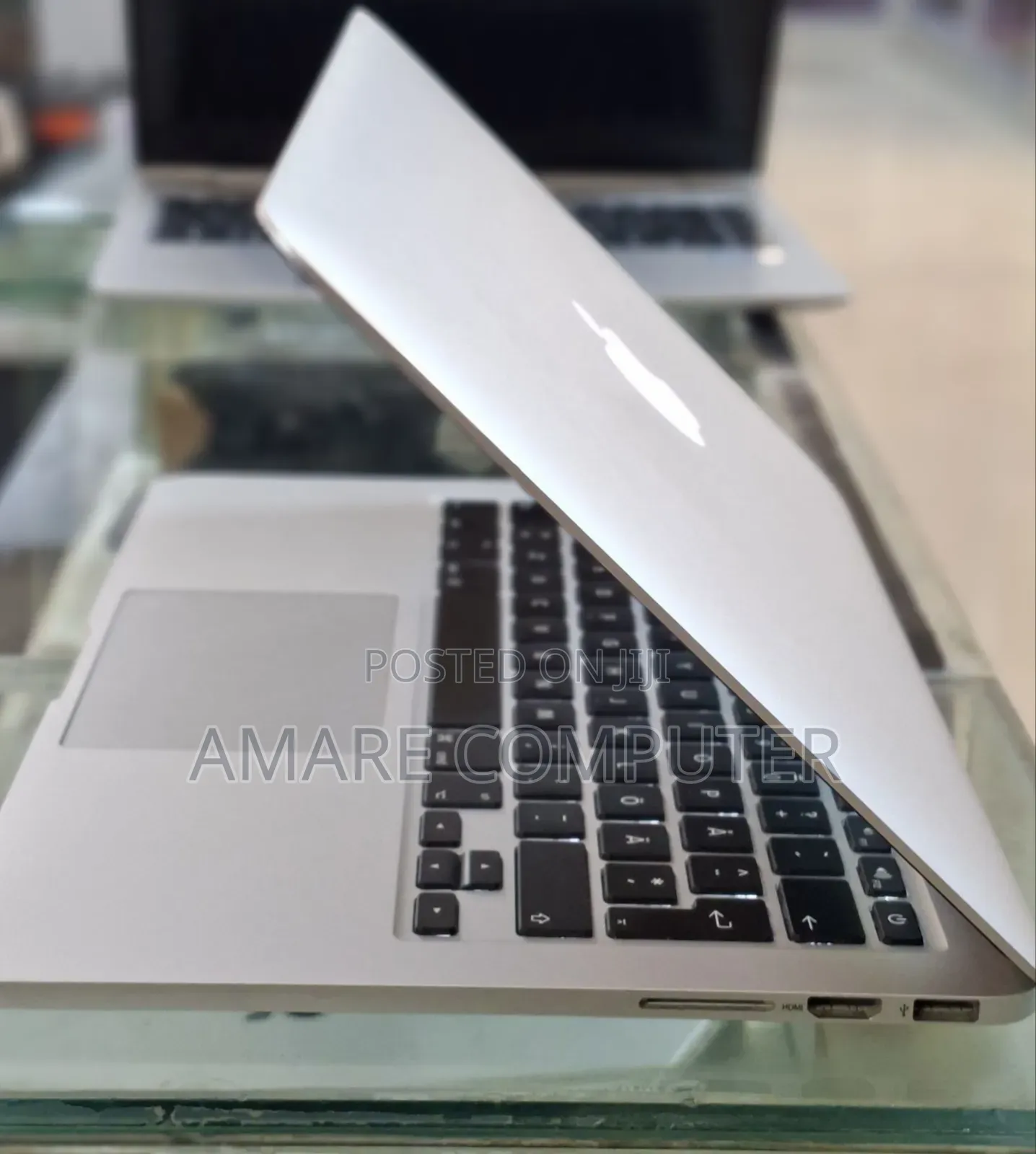 New Laptop Apple MacBook Pro 2014 8GB Intel Core I7 SSD 256GB