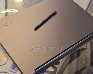 New Laptop Lenovo Yoga 7i 16GB Intel Core I7 SSD 1T