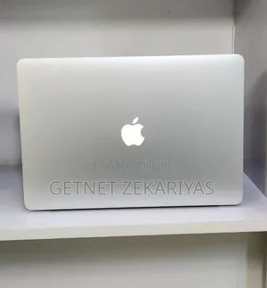 New Laptop Apple MacBook Pro 2015 16GB Intel Core i7 SSD 512GB