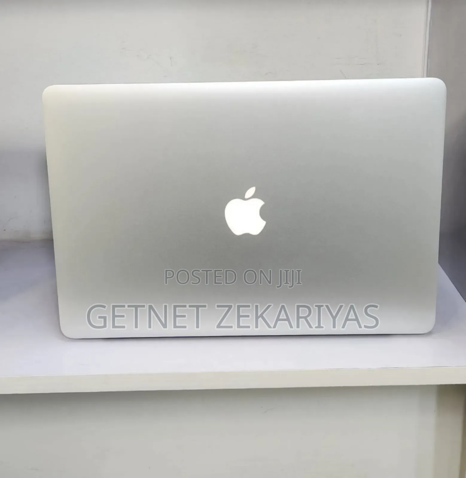 New Laptop Apple MacBook Pro 2015 16GB Intel Core i7 SSD 512GB