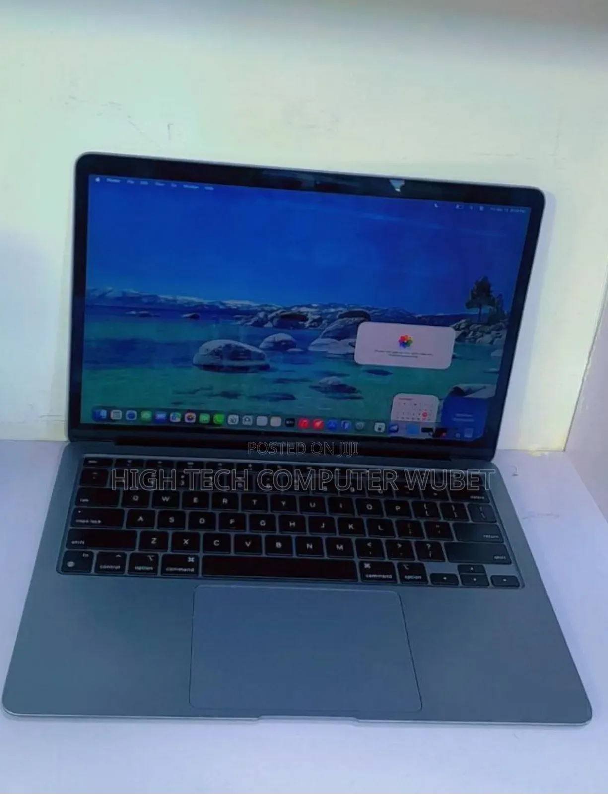 New Laptop Apple MacBook Air 2020 M1 8GB Apple M1 SSD 256GB