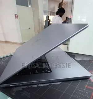 New Laptop Apple MacBook Pro M1 64GB SSD 1T