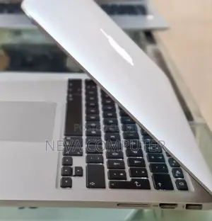 New Laptop Apple MacBook 2014 8GB Intel Core I7 SSD 256GB