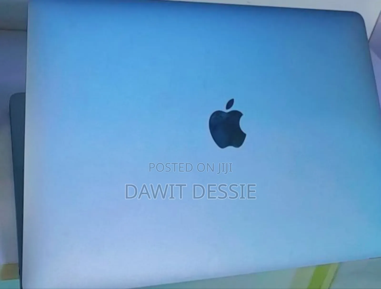 New Laptop Apple MacBook Air 2020 M1 8GB Apple M1 SSD 256GB