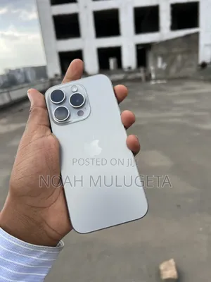 Apple iPhone 15 Pro Max 256 GB White