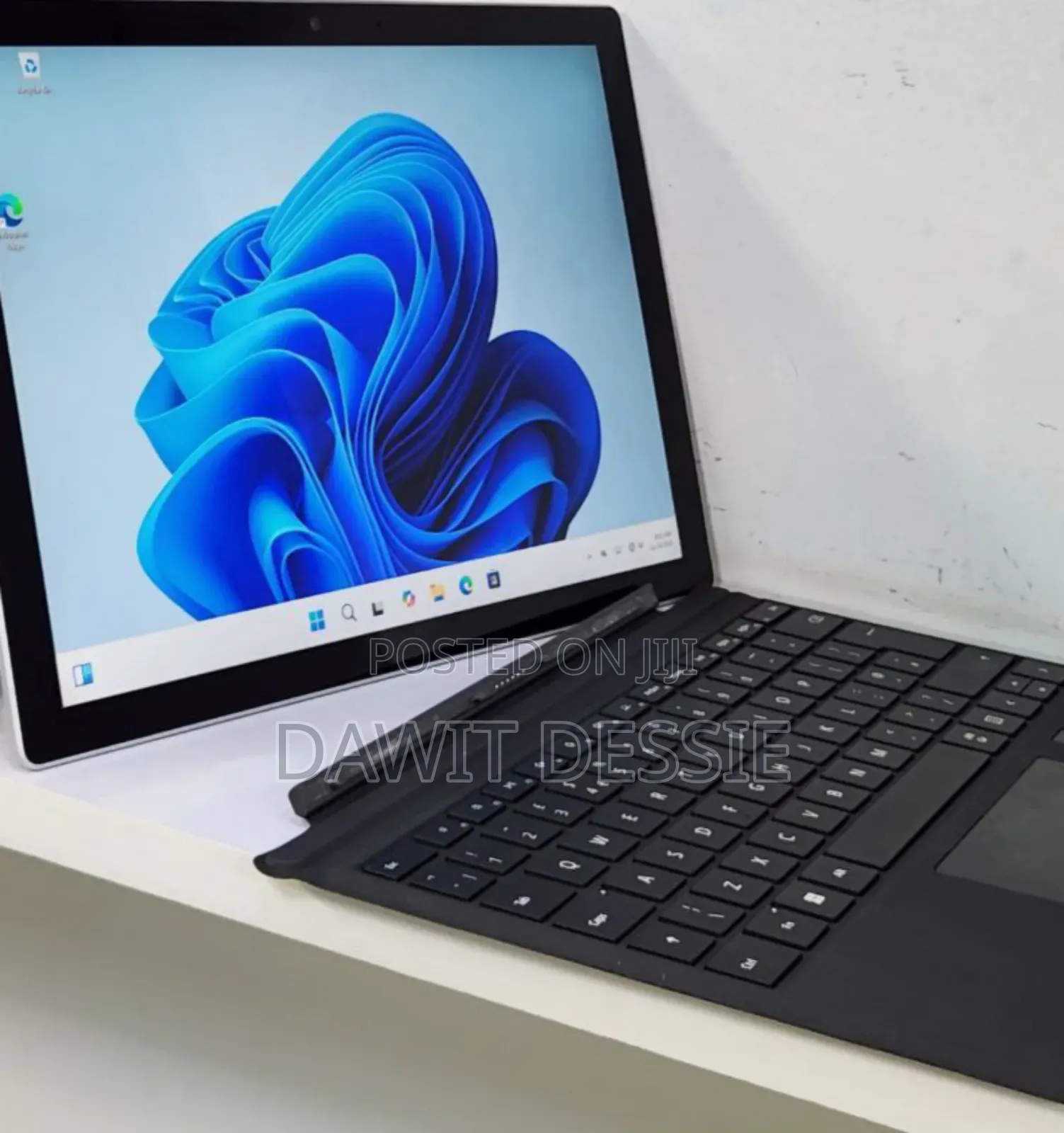 New Laptop Microsoft Surface 16GB Intel Core I5 SSD 256GB