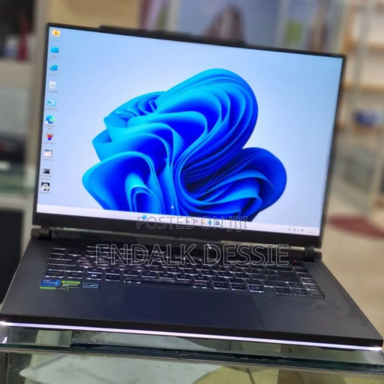 New Laptop Asus 16GB SSD 1T