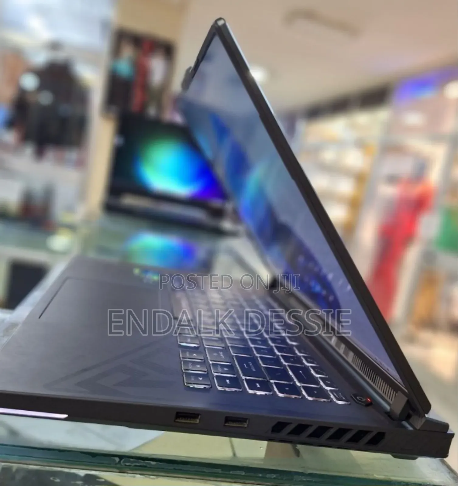 New Laptop Asus 16GB SSD 1T