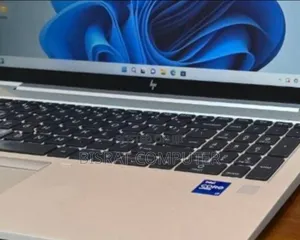 Photo - New Laptop HP EliteBook 840 G8 16GB Intel Core I7 SSD 512GB