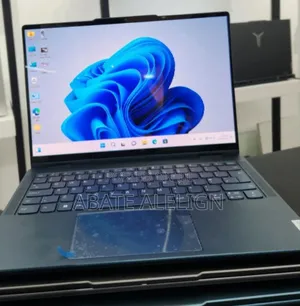 New Laptop Lenovo Yoga C740 16GB Intel Core Ultra 7 SSD 1T