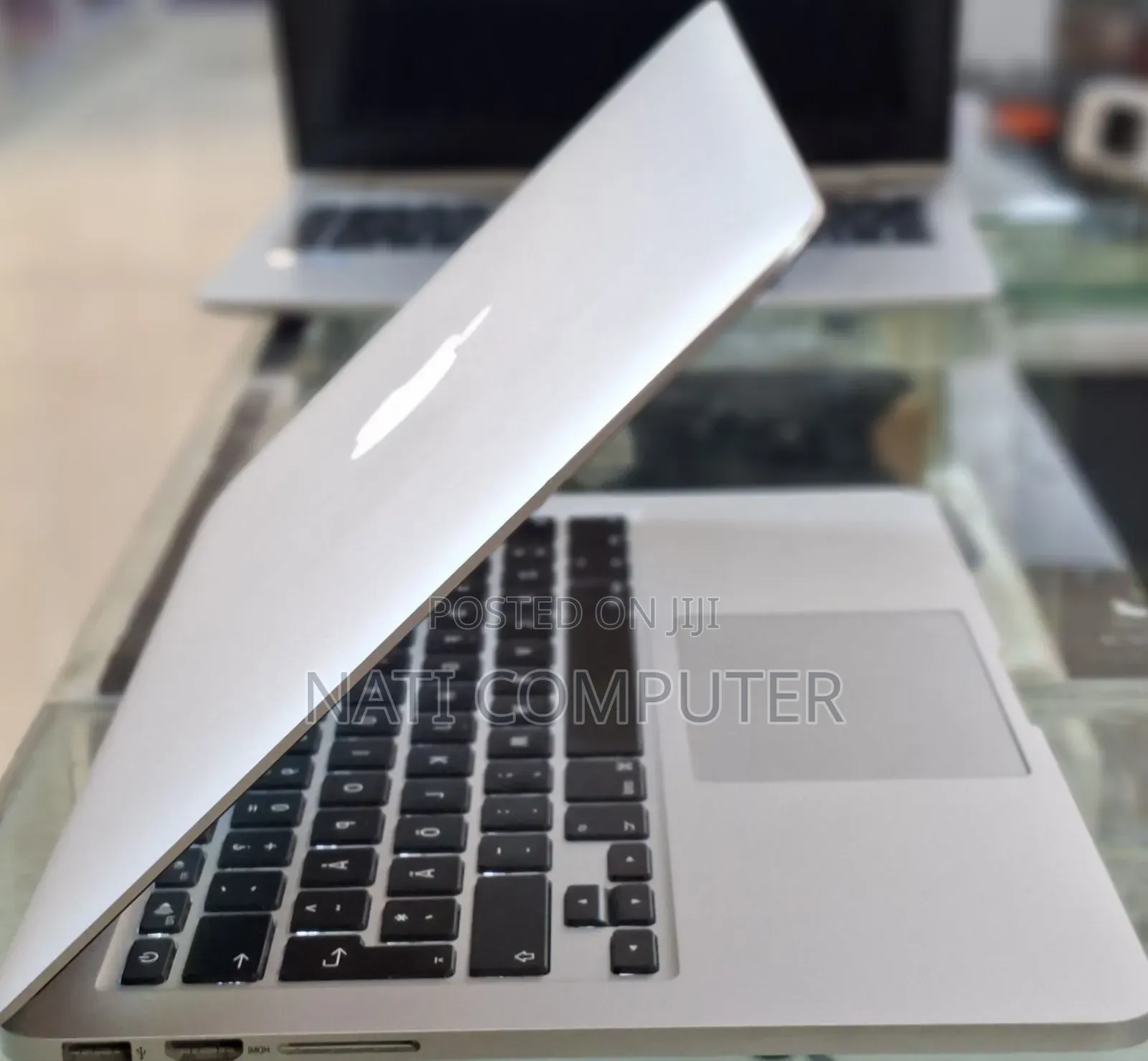 New Laptop Apple MacBook 2014 8GB Intel Core I7 SSD 256GB