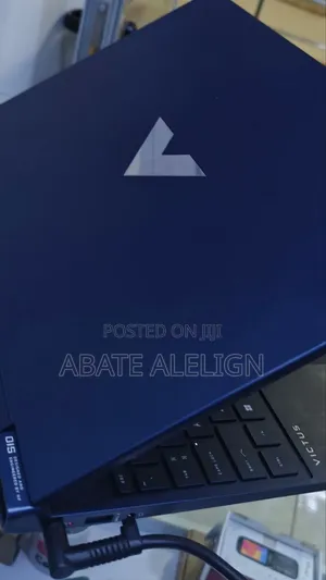 New Laptop HP Victus 15 16GB Intel Core I5 SSD 512GB