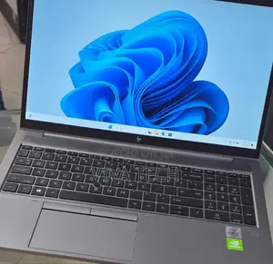 New Laptop HP ZBook Firefly 15 G7 16GB Intel Core I7 SSD 1T
