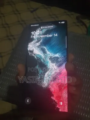 Photo - New Samsung Galaxy S22 Ultra 256 GB Black