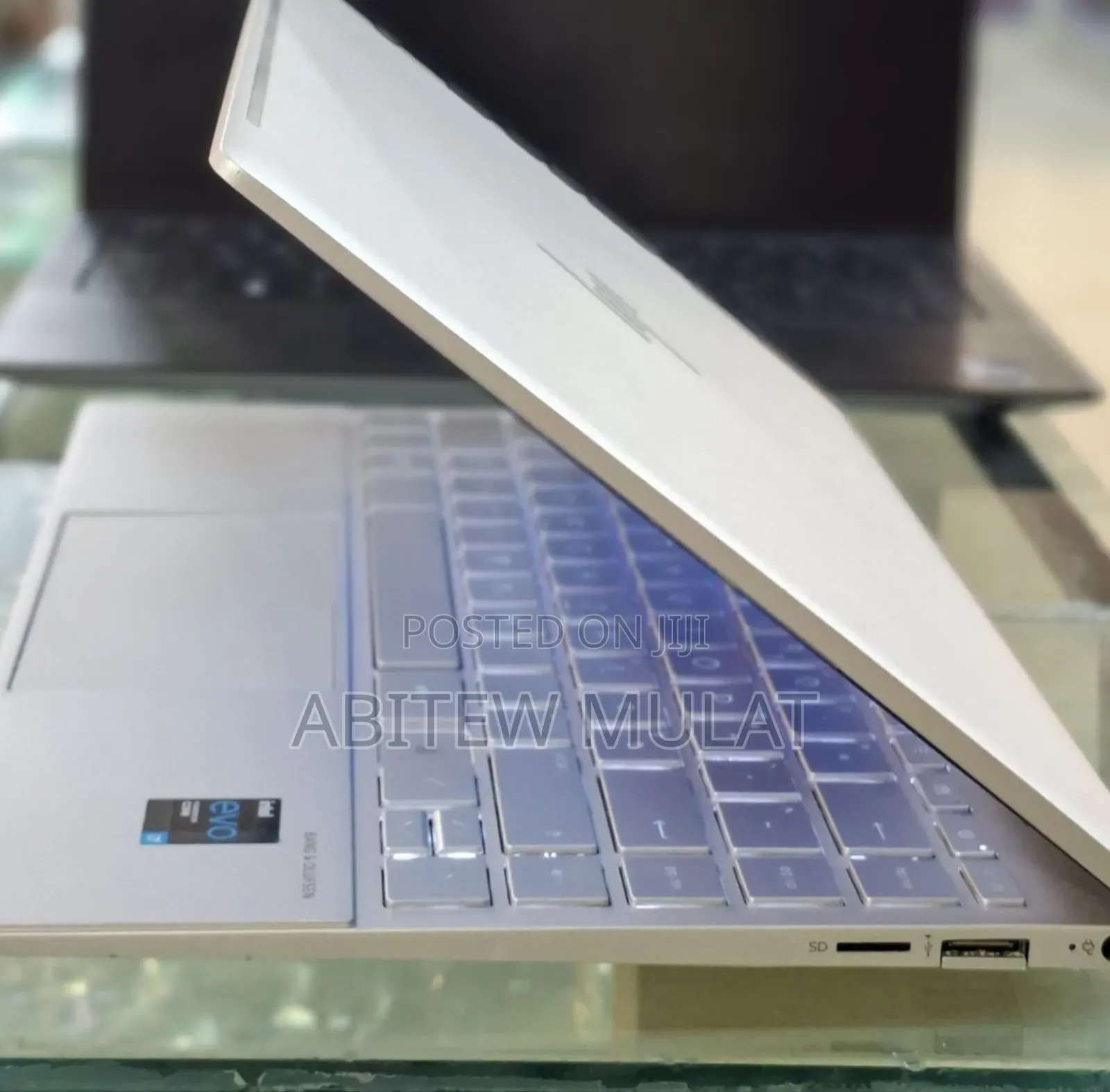 New Laptop HP Envy 13 16GB Intel Core I7 SSD 512GB