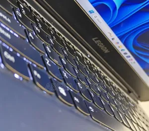 New Laptop Lenovo Legion 5 16GB AMD Ryzen 7 SSD 512GB