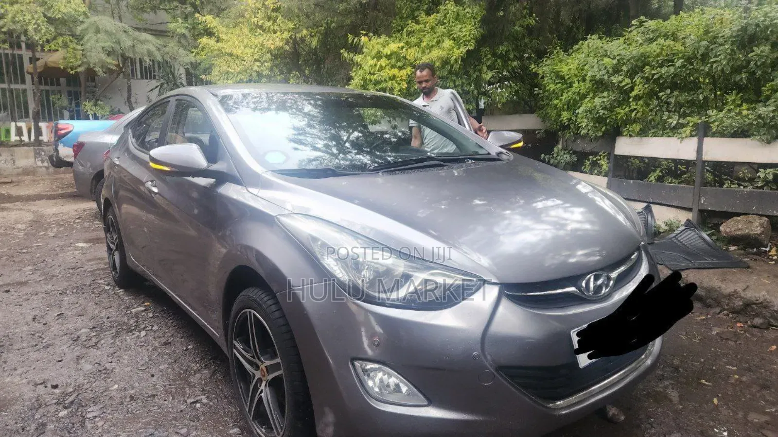 Hyundai Elantra 2012 Silver