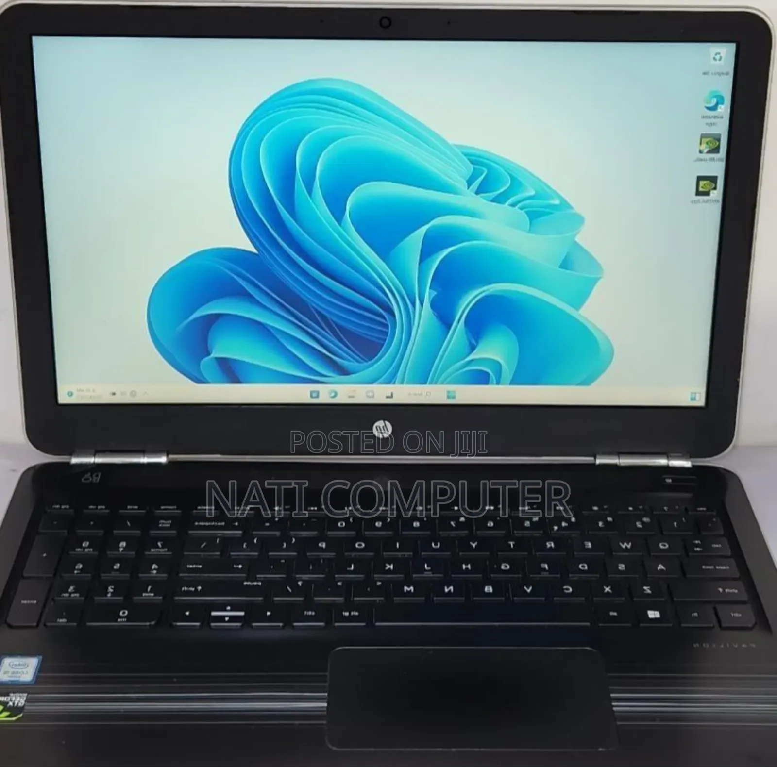 New Laptop HP Pavilion 15 8GB Intel Core I5 SSD 256GB