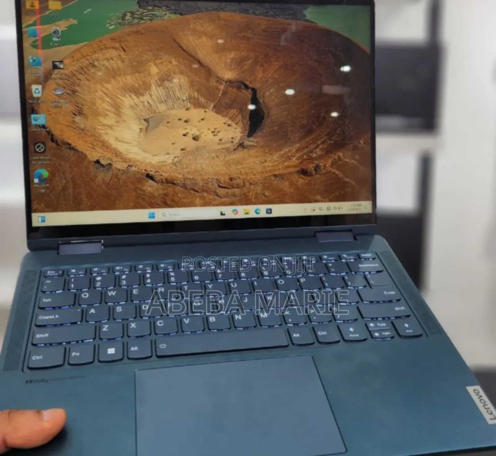 New Laptop Lenovo Yoga 7i 16GB Intel Core Ultra 7 SSD 1T