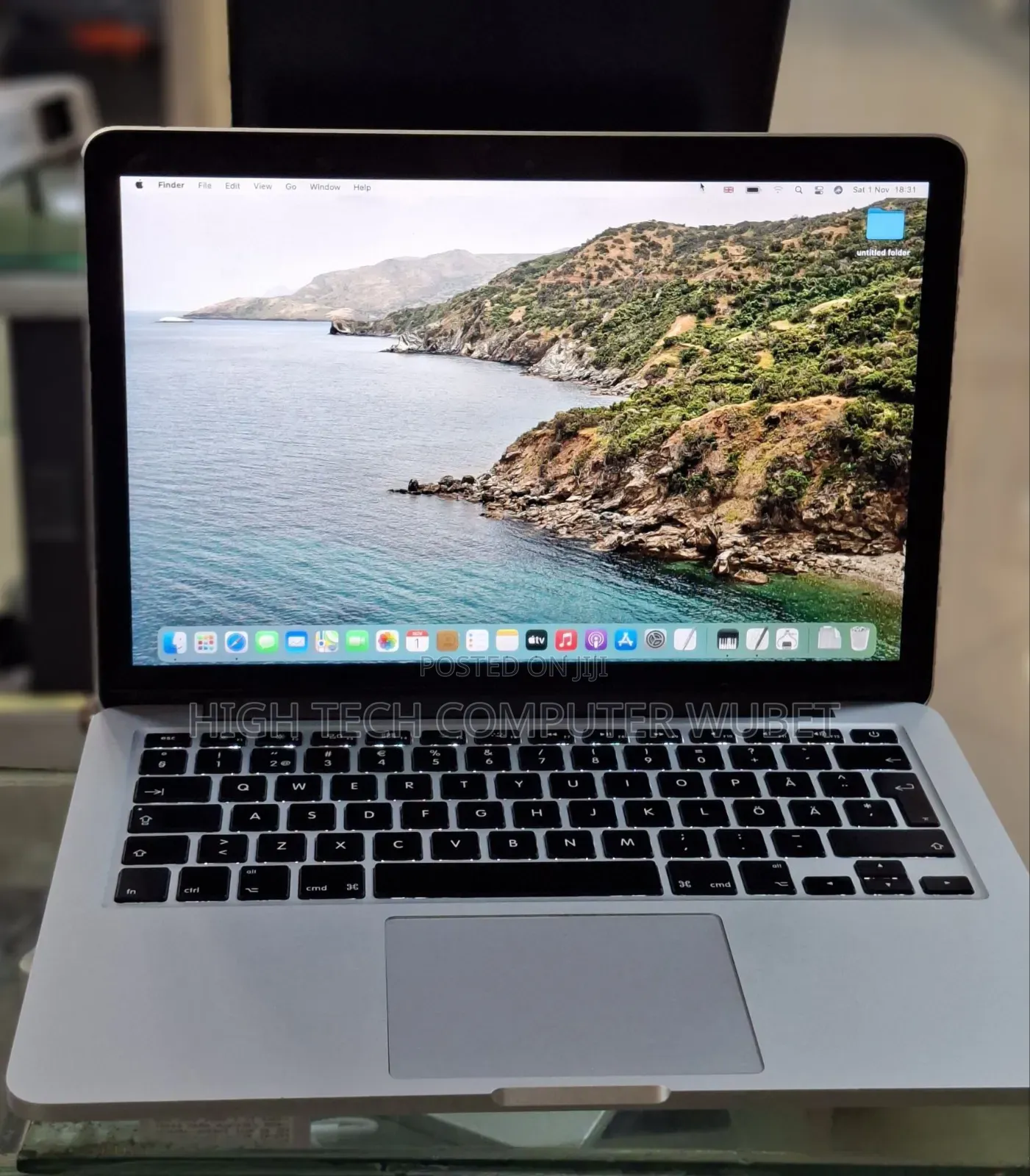 New Laptop Apple MacBook Pro 2014 8GB Intel Core I7 SSD 256GB