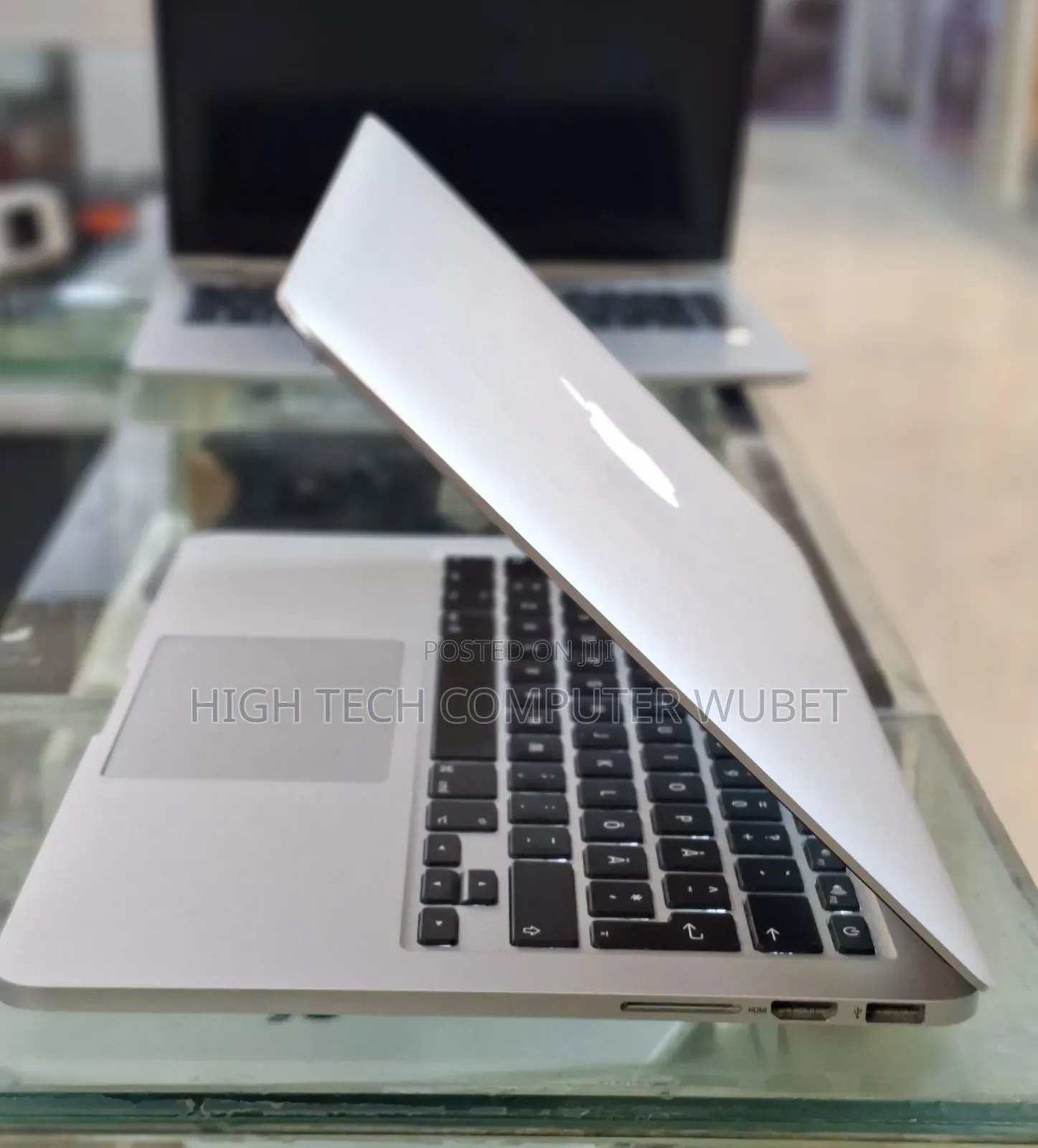 New Laptop Apple MacBook Pro 2014 8GB Intel Core I7 SSD 256GB