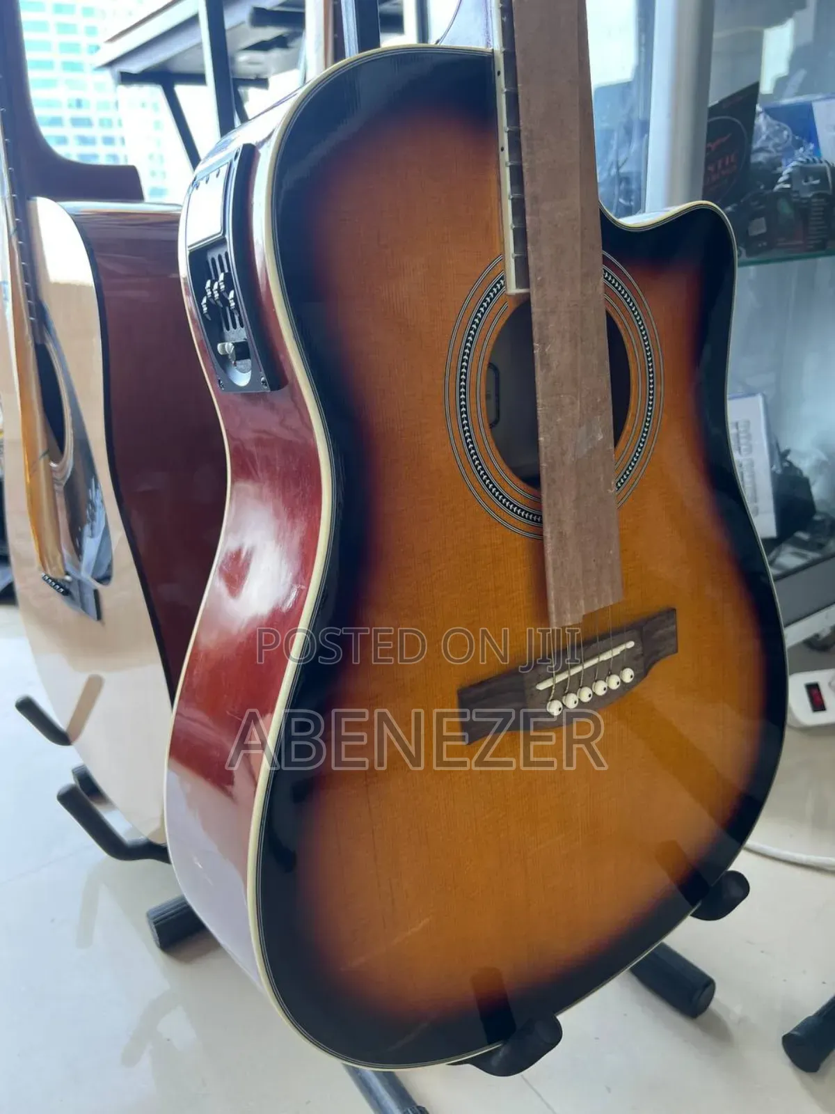 Yamaha F6000eq Box Guitar