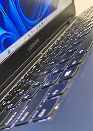 New Laptop Lenovo Legion 5 16GB AMD Ryzen 7 SSD 1T