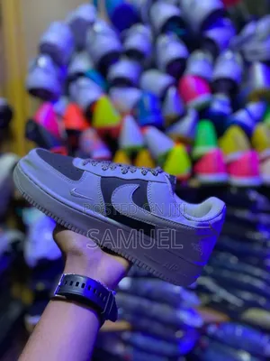 የድሬ Brand ጫማዎች