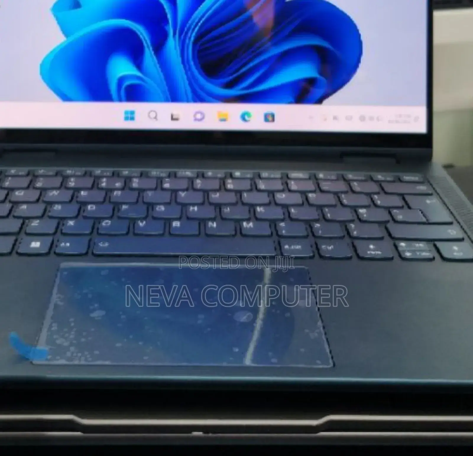 New Laptop Lenovo Yoga 7i 16GB Intel Core I7 SSD 1T