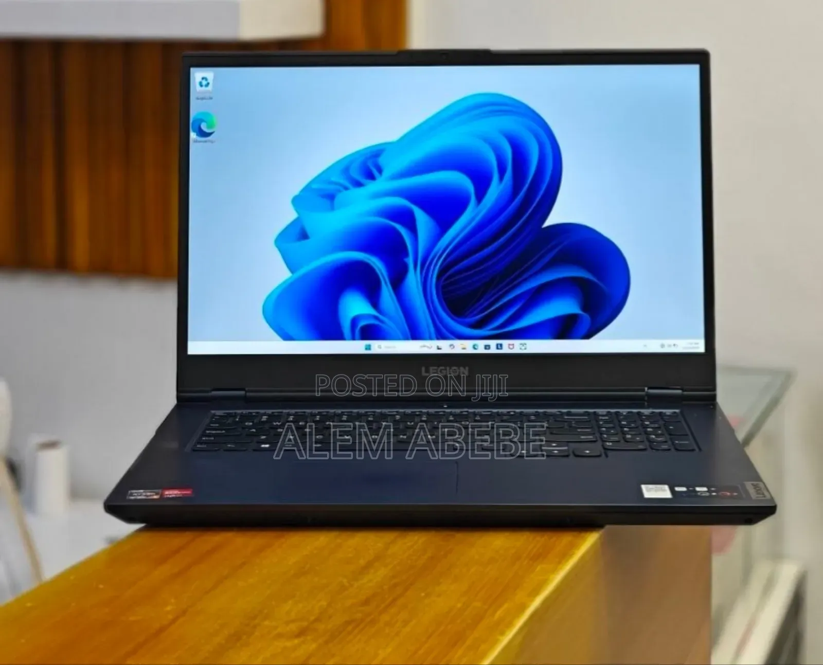 New Laptop Lenovo Legion 5 16GB AMD Ryzen 7 SSD 1T