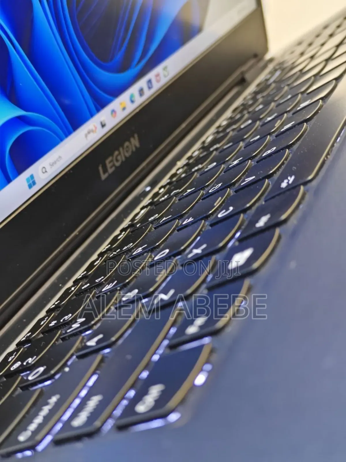 New Laptop Lenovo Legion 5 16GB AMD Ryzen 7 SSD 1T