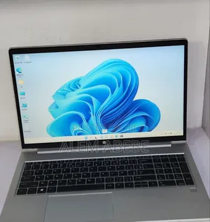 Photo - New Laptop HP ProBook 450 G9 8GB Intel Core I5 SSD 1T