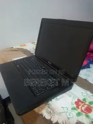 Laptop Dell Inspiron 15 2GB Intel Pentium HDD 128GB