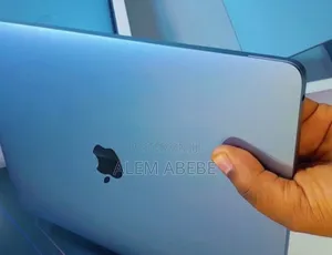 New Laptop Apple MacBook Air 2020 M1 8GB Apple M1 SSD 256GB