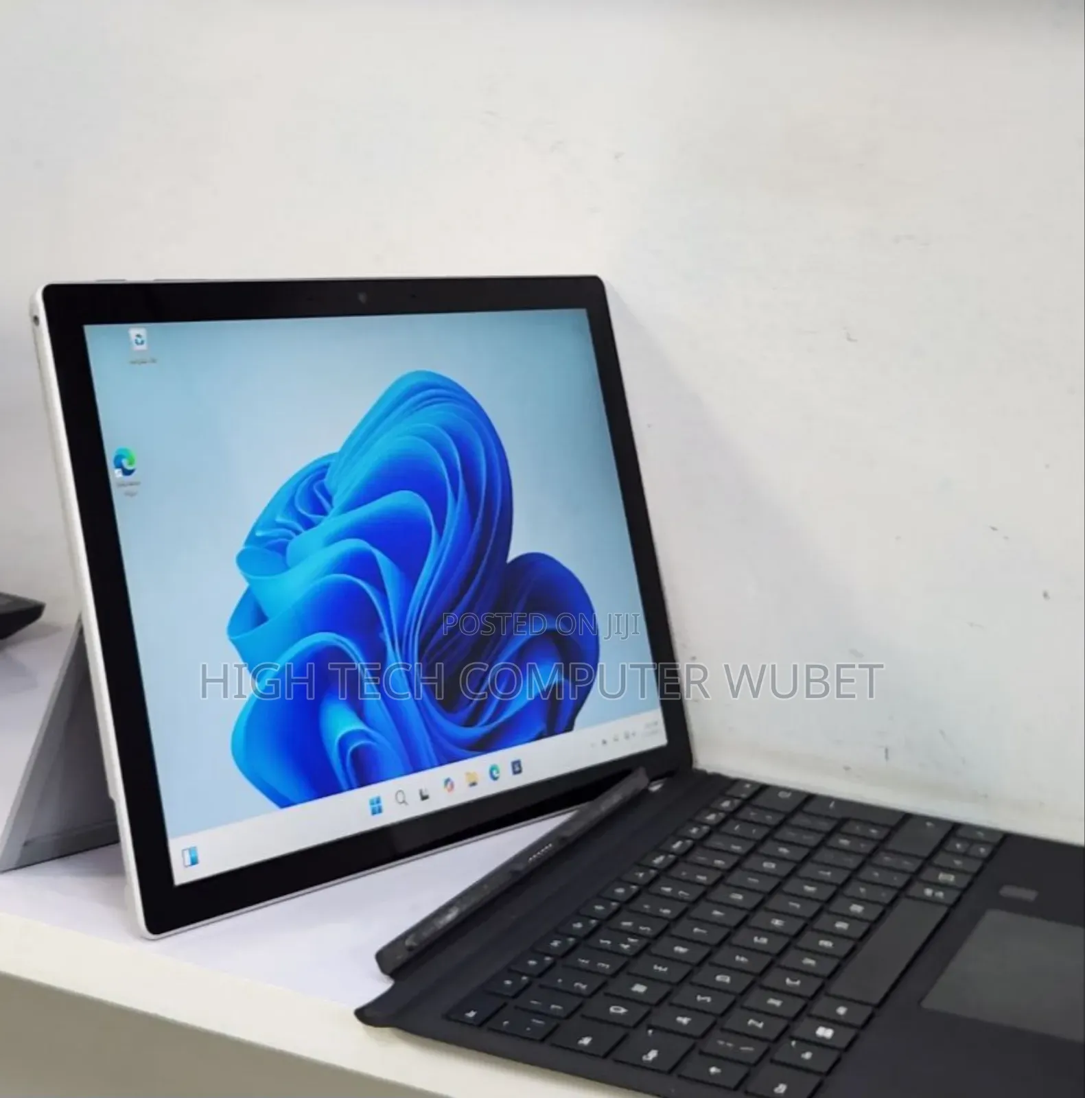 New Laptop Microsoft Surface Pro 7 16GB Intel Core I5 SSD 256GB