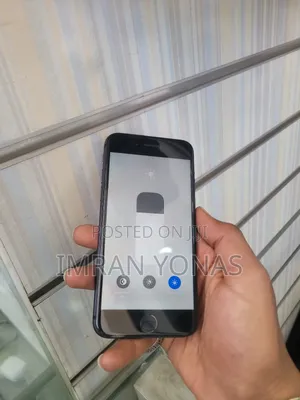 Apple iPhone 8 128 GB Black