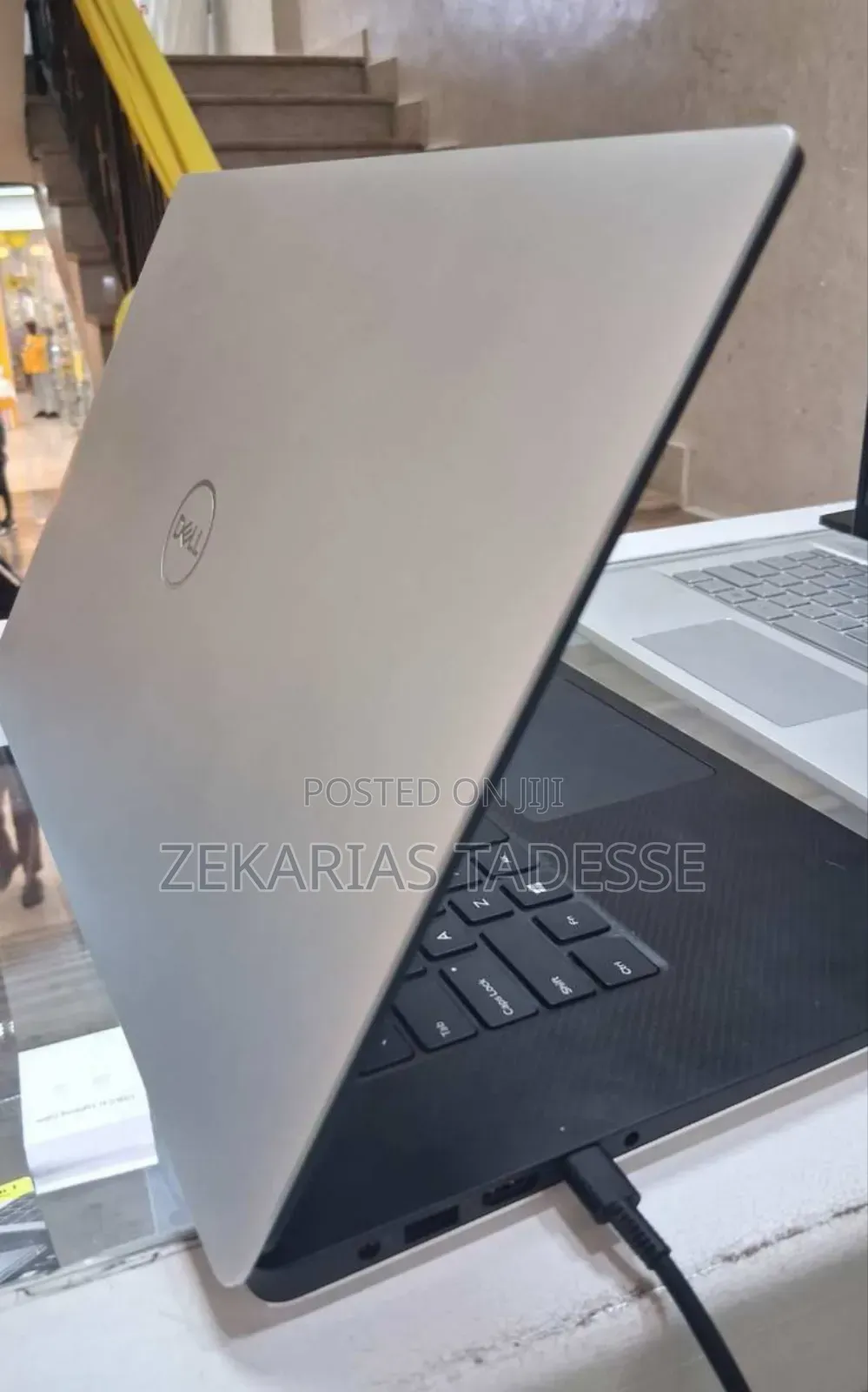 New Laptop Dell Precision 5540 16GB Intel Core i7 SSD 512GB