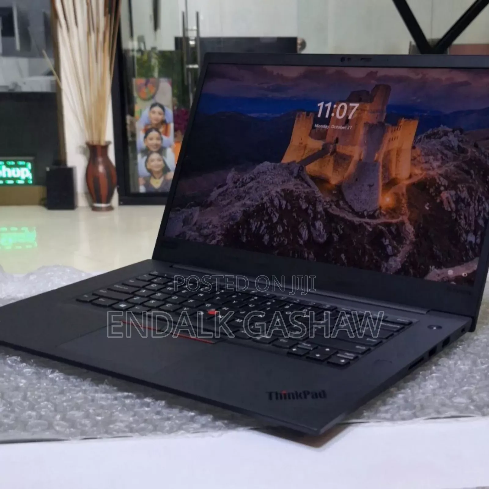 New Laptop Lenovo ThinkPad X1 16GB Intel Core I7 SSD 512GB